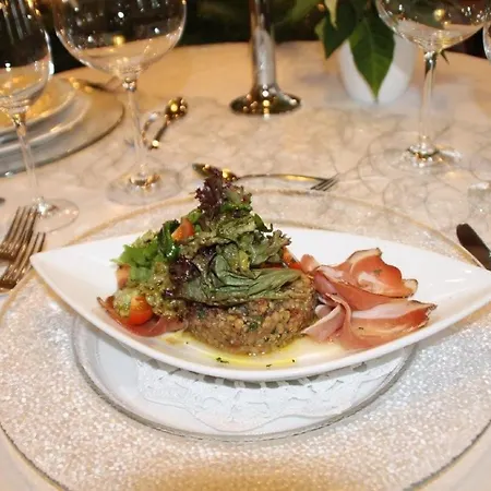 Restaurant - Garni Bei Peppo 에베른